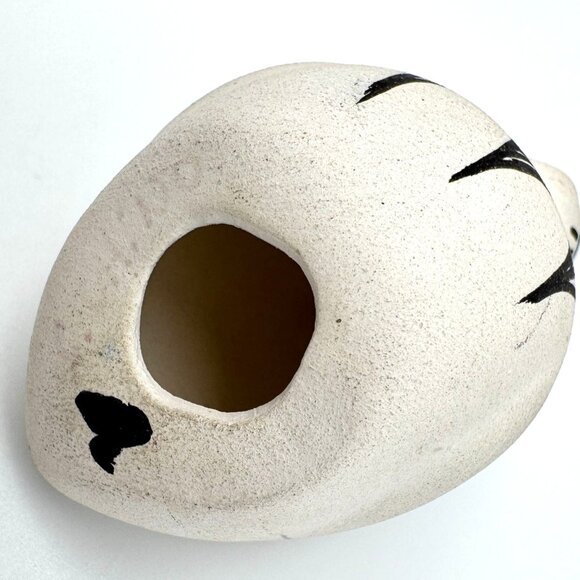 Acoma Pueblo Handcrafted Chino Ceramic Quail Bird Figurine Black & White Pottery - Picture 4 of 7